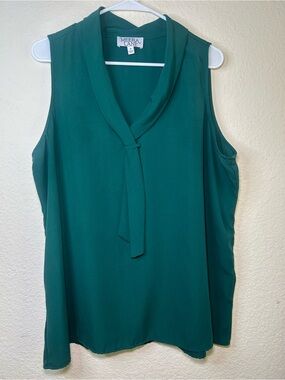 Merra Lane Emery Green Tie-Neck Sleeveless Blouse Plus Size 1X Elegant Sheer